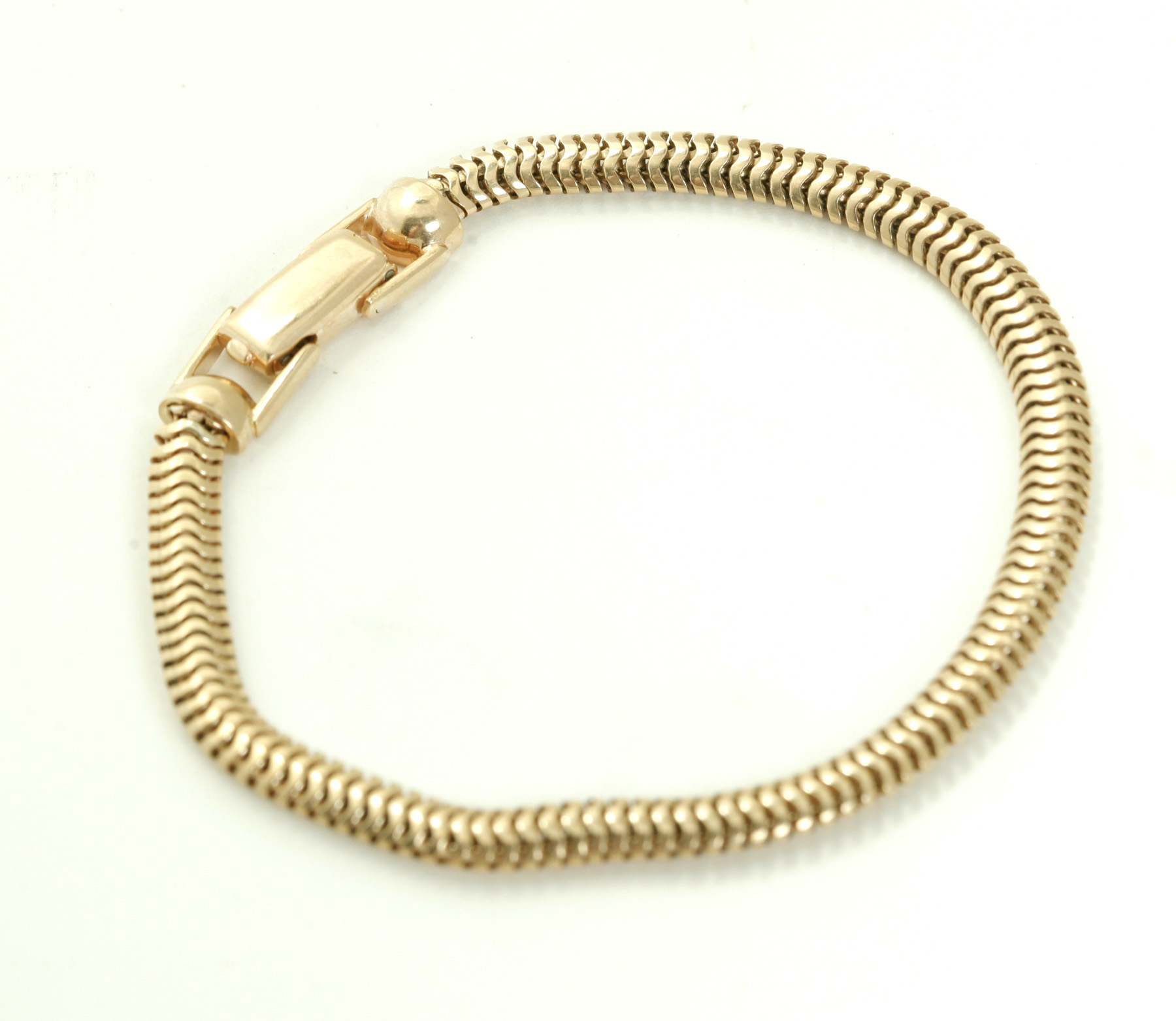 Appraisal: GOLD BRACELET American th century k yellow gold fancy round