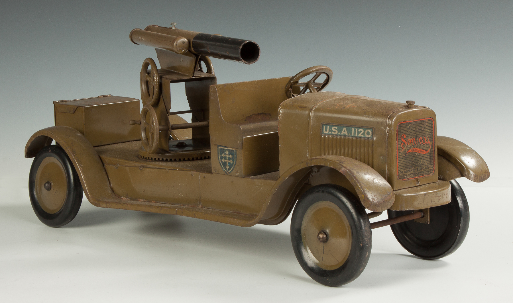 Appraisal: Dayton Sonny Pressed Steel Anti-Aircraft Truck C 's Dayton Toy