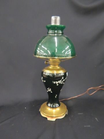 Appraisal: Emeraldlite Style Lamp Success model enameled white flowers on green