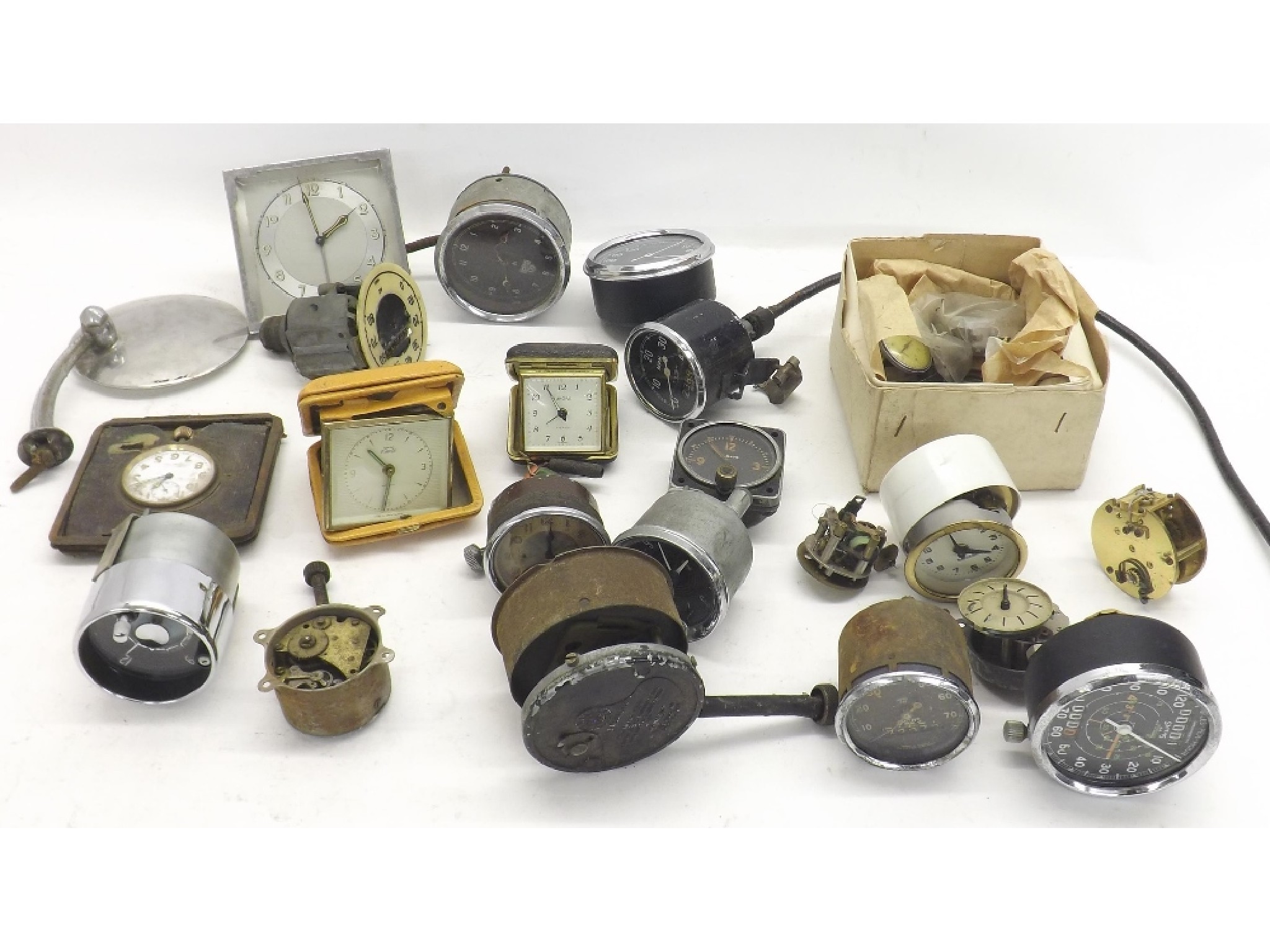 Appraisal: Quantity of small complete and incomplete car clocks and a