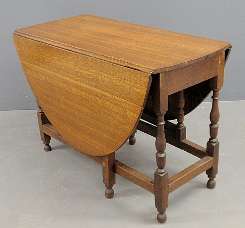 Appraisal: - William Mary oak gate-leg table with stretcher base h