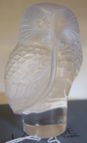 Appraisal: A modern Lalique clear and frosted glass owl etched mark