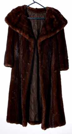 Appraisal: Mielziner full-length mink coat label Mielziner Furs-Shaker Square L ''