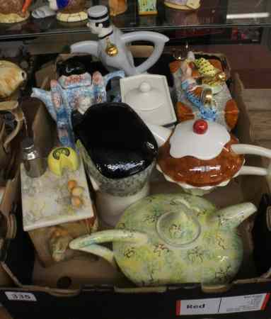 Appraisal: A collection of Tea Pots from Various Swineside Ceramics Tea