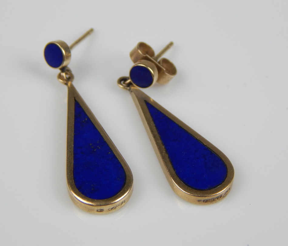 Appraisal: A pair of ct gold tear drop earrings set with