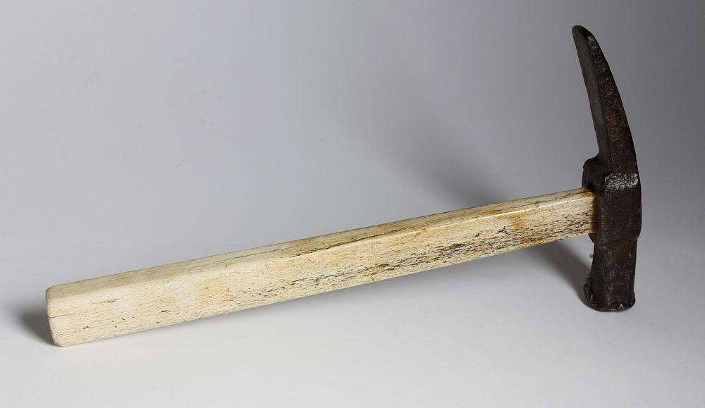 Appraisal: Whaler Made Whalebone and Steel Hammer circa Whaler Made Whalebone