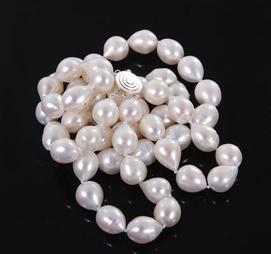 Appraisal: Double-strand white Baroque pearl choker - mm white pearls sterling