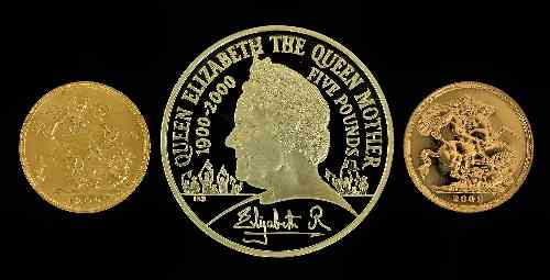 Appraisal: A Royal Mint three coin commemorative set - ''Her Majesty