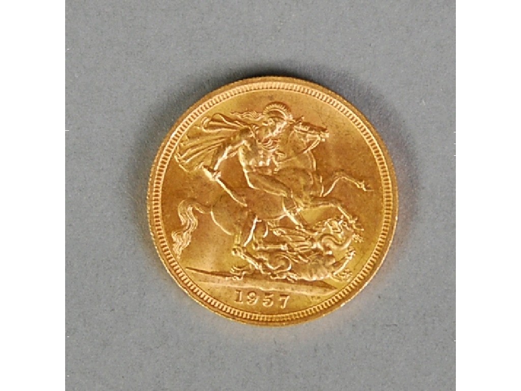 Appraisal: ELIZABETH II GOLD SOVEREIGN