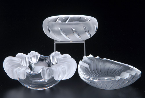 Appraisal: LALIQUE Three bowls comprising Athena Yseult and Nancy clear and