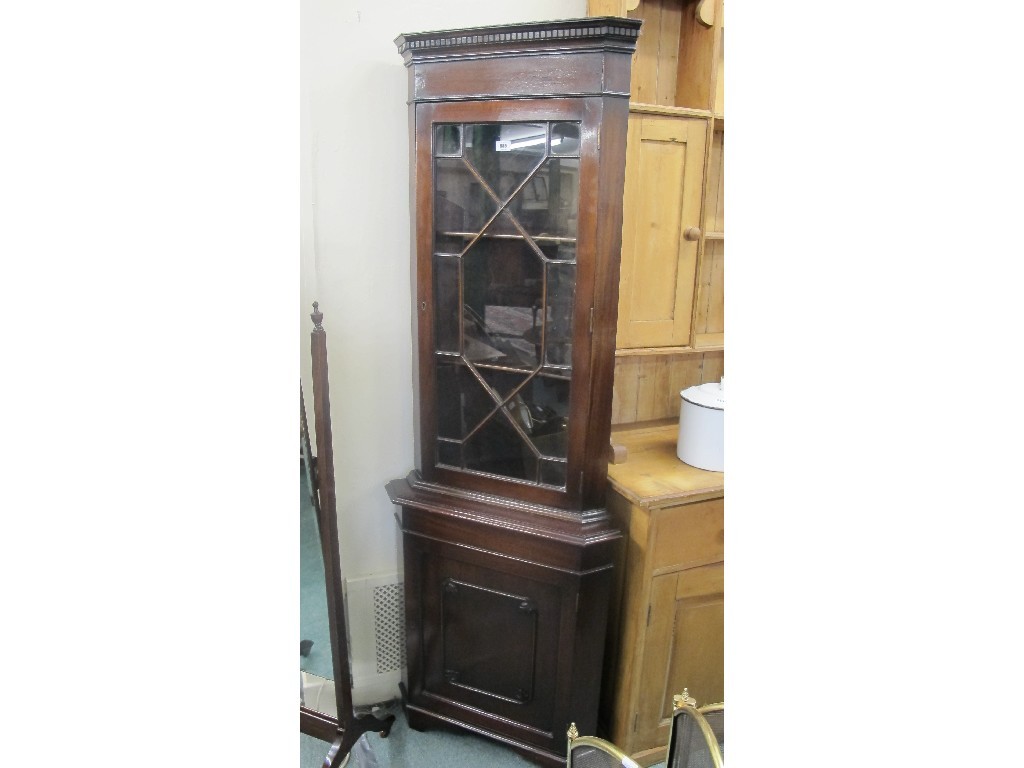 Appraisal: Mahogany glazed corner cabinet