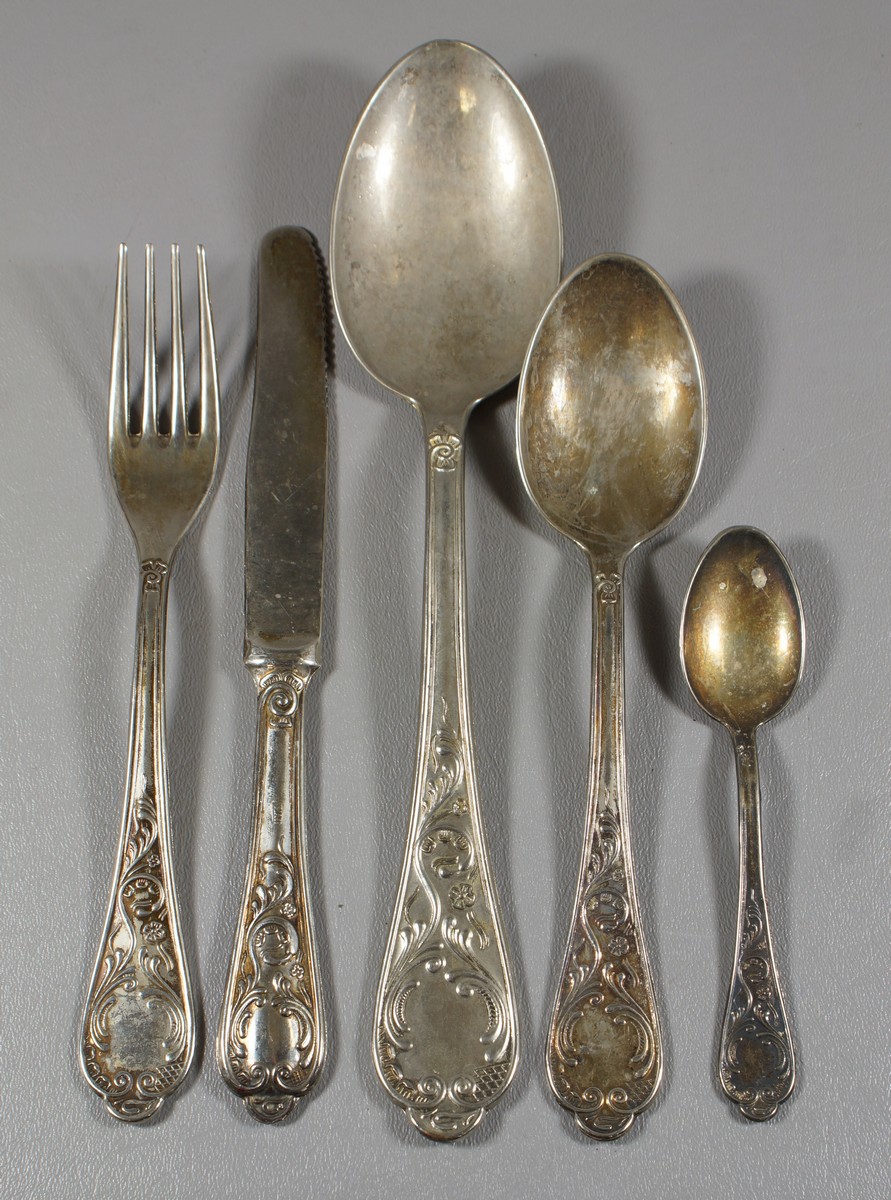 Appraisal: pcs of Italian Silver Flatware comprised of Dinner knives dinner