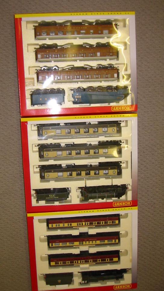 Appraisal: Three Hornby train packs The Red Dragon R M The