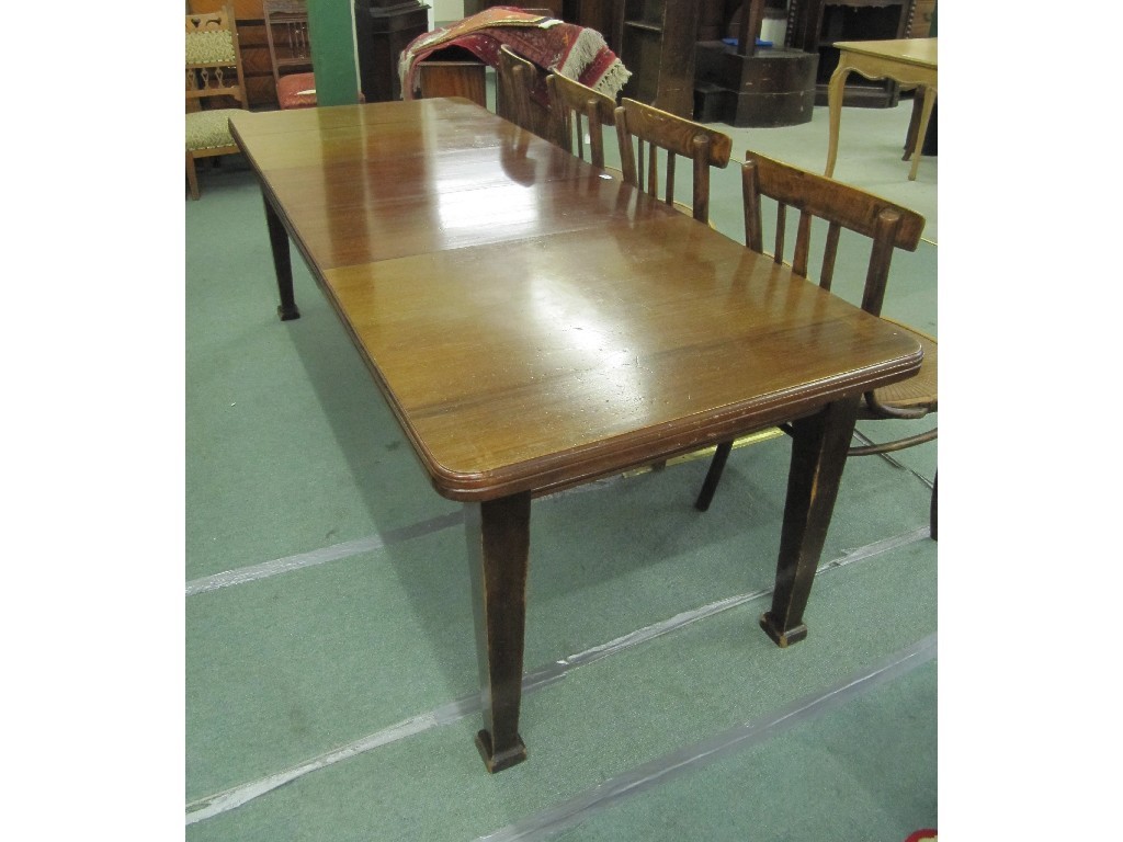 Appraisal: Mahogany telescope table with two spare leaves