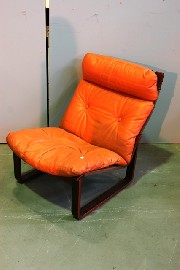 Appraisal: A pair of 's Tessa lounge chairs with leather cushions