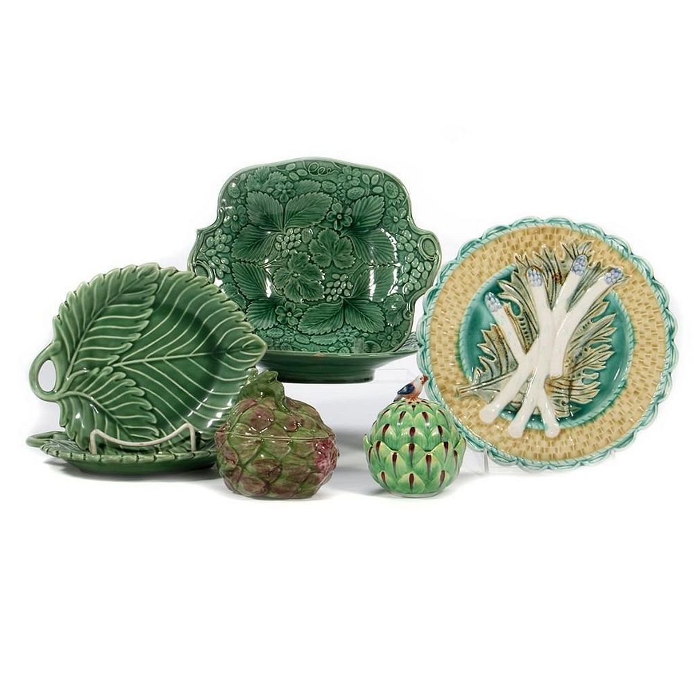 Appraisal: A Majolica Group Including two ten inch leaf form plates