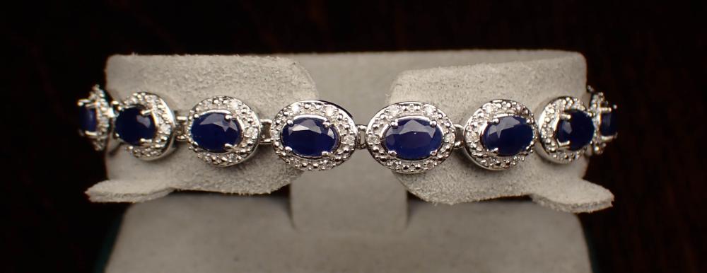 Appraisal: SAPPHIRE DIAMOND AND FOURTEEN KARAT GOLD BRACELET The white gold