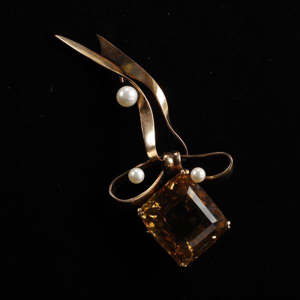 Appraisal: Retro Vintage Yellow Gold k GIANT Citrine Estate Jewel Bow