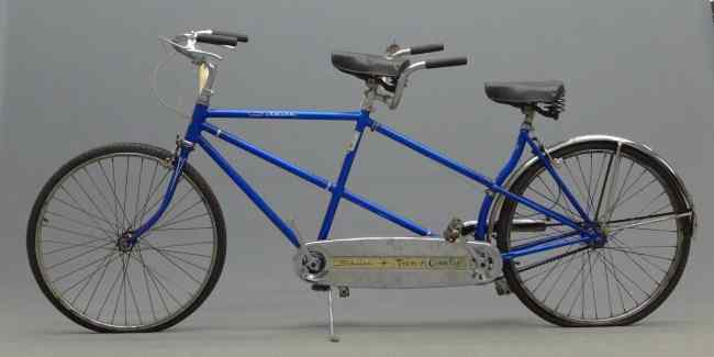 Appraisal: c Schwinn Town and Country male female tandem Appears original