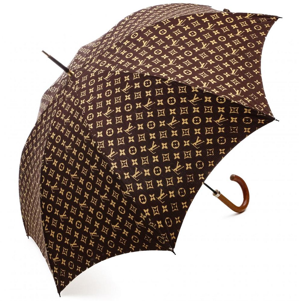 Appraisal: A CLASSIC VINTAGE LOUIS VUITTON UMBRELLA WITH MONOGRAM s A