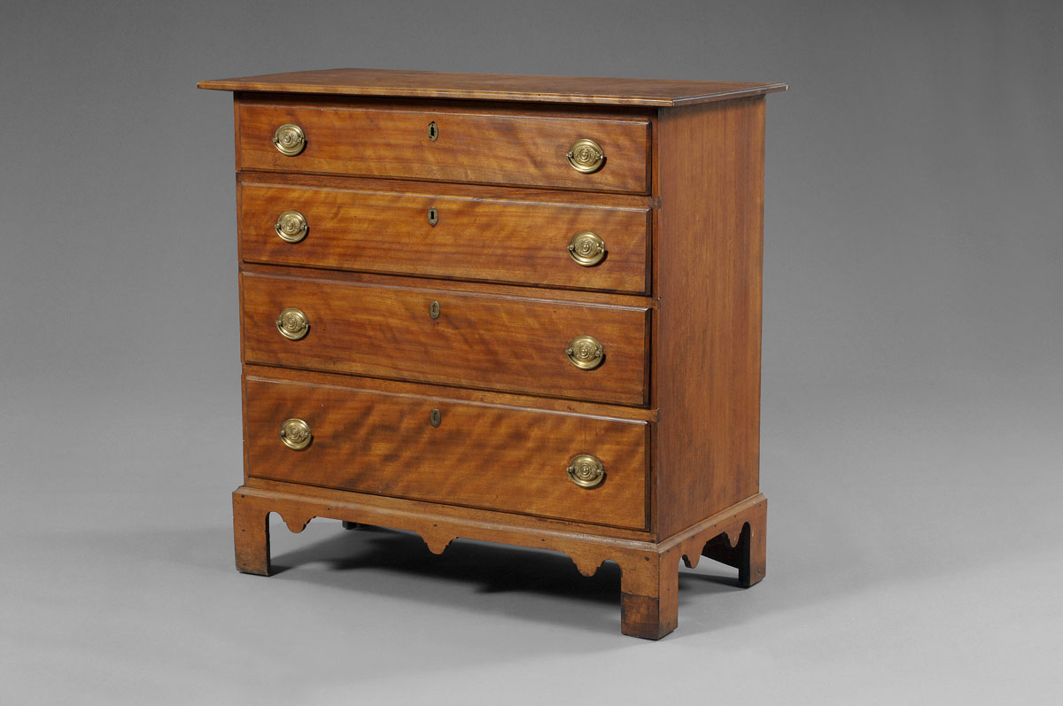 Appraisal: NEW HAMPSHIRE FEDERAL FIGURED MAPLE CHEST OF DRAWERS The rectangular