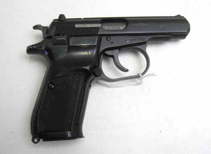 Appraisal: CZ DOUBLE ACTION SEMI AUTOMATIC PISTOL X mm makarov caliber