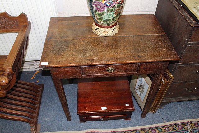 Appraisal: AN EARLY TH CENTURY RECTANGULAR TOPPED CENTRE TABLE the carved