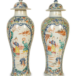 Appraisal: A Pair of Chinese Export Famille Rose Porcelain Covered Urns