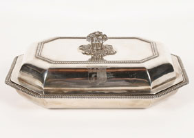 Appraisal: English silver covered server with mark of Paul Storr engraved