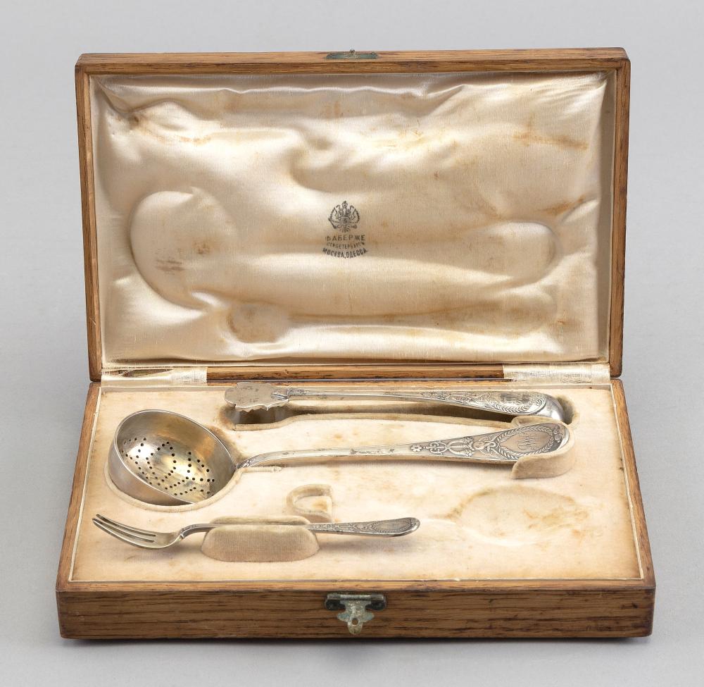 Appraisal: IMPERIAL RUSSIAN FABERGE SILVER TEA CUTLERY SET IN ORIGINAL BOX