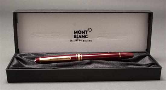 Appraisal: Montblanc fountain pen in case Estimate - Pen s have