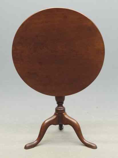 Appraisal: th c N Y tilt top tea table Top ''