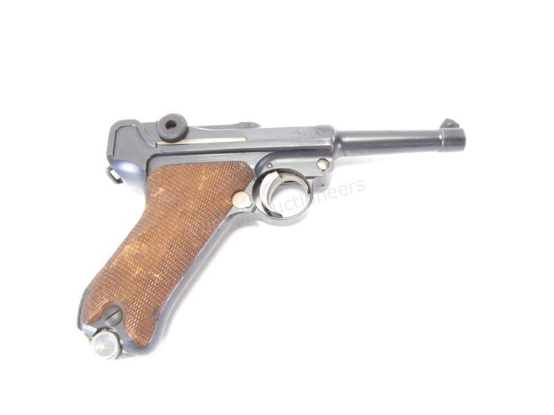 Appraisal: DWM Double Dated Luger Pistol-Round barrel Chambered in mm Steel