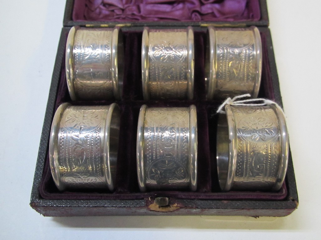 Appraisal: A cased set of six silver napkin rings Chester