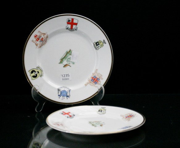 Appraisal: A set of nine Grafton China 'Duraline' pattern plates