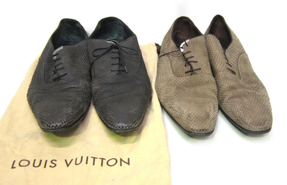 Appraisal: TWO PAIRS OF MENS SNAKE SKIN DRESS SHOES INCLUDING LOUIS