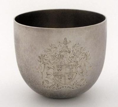 Appraisal: A modern tumbler cup engraved with the arms of the