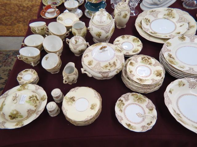 Appraisal: pc Ohme Old Ivory China Dinnerware many rare servers most