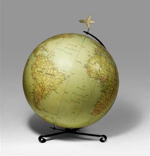 Appraisal: AMERICAN INFLATABLE GLOBE Hammond and Marsh for Swissair Black lacquered