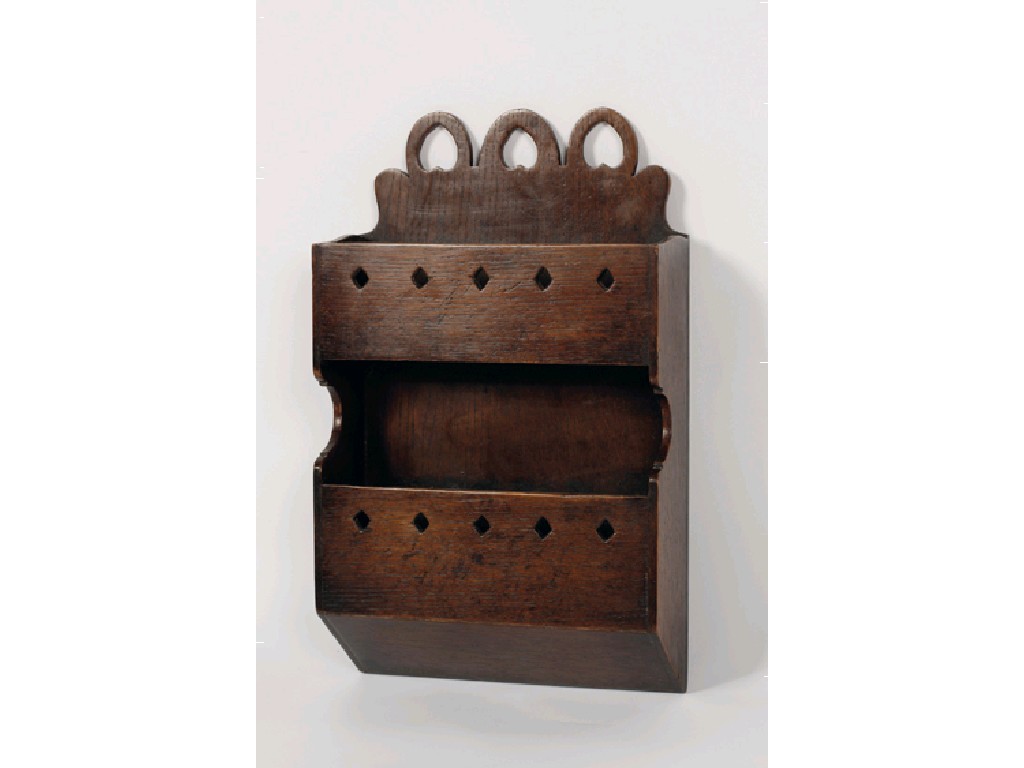 Appraisal: A GEORGE III OAK WALL HANGING CANDLE BOX the top