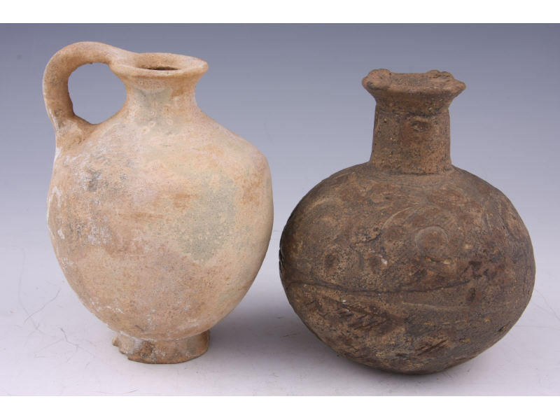 Appraisal: Two Pieces of Ancient Near Eastern Pottery the first a