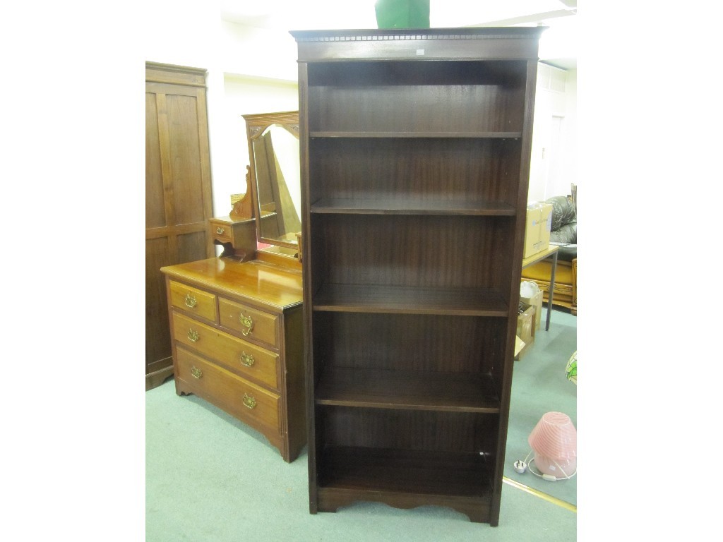 Appraisal: Victorian mahogany dressing chest and a modern open bookcase