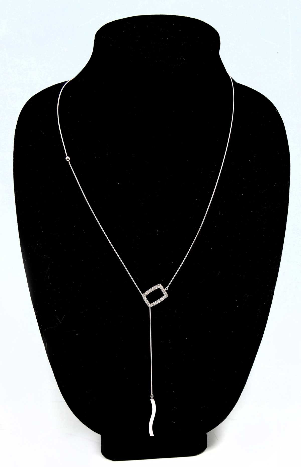 Appraisal: K CTW DIAMOND NECKLACE K white gold necklace contains round