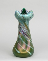 Appraisal: A Large Art Glass Vase A large experimental art glass