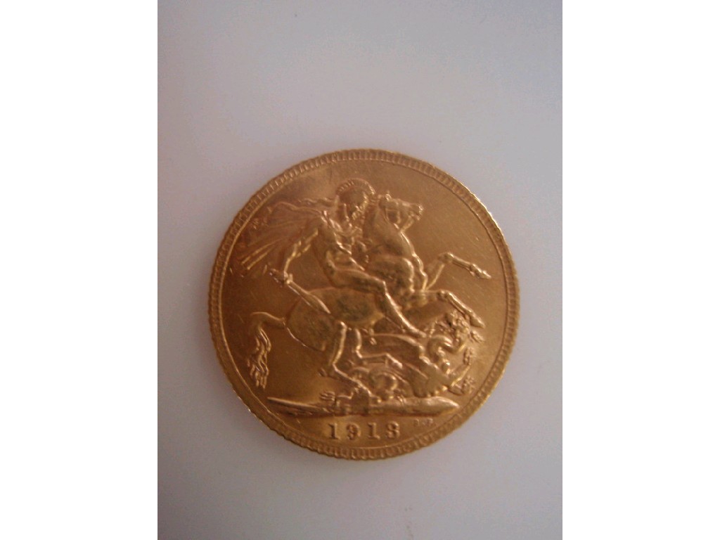 Appraisal: A gold sovereign