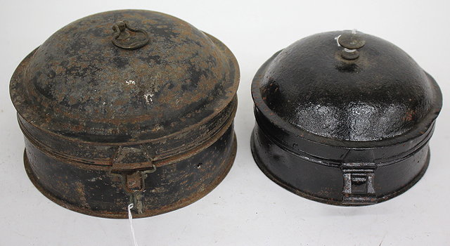 Appraisal: A TH CENTURY CYLINDRICAL TIN SPICE CONTAINER the hinged lid