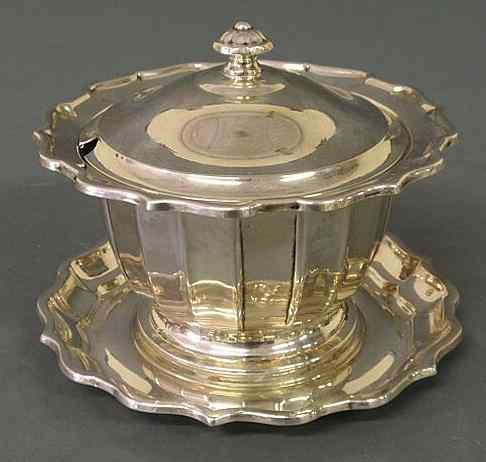 Appraisal: Sterling silver covered condiment pot with matching undertray by Frank