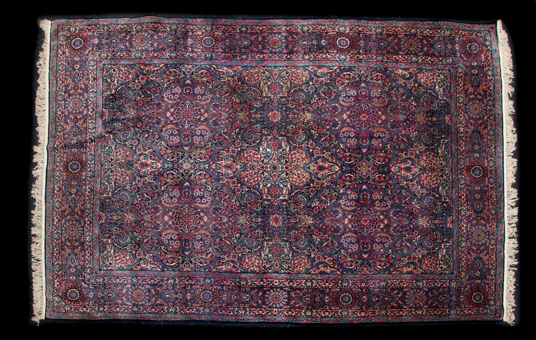 Appraisal: ORIENTAL RUG Second quarter- th century Room size Persian floral