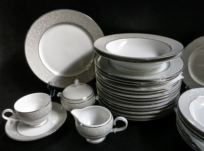 Appraisal: MIKASA PARCHMENT CHINA SET fifty-six pieces comprised of dinner plates