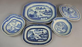 Appraisal: Five Chinese Canton blue and white serving pieces to include